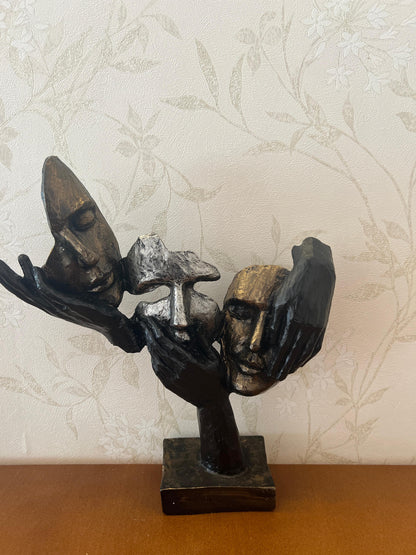 Abstract Three Face On Hand Statue, Tabletop Art Decor, Modern Face Sculpture, Abstract Design Decor, Face Sculpture, Face Statue, Face Decor, Face Objects, Face Figurine