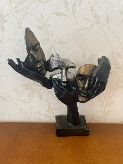 Abstract Three Face On Hand Statue, Tabletop Art Decor, Modern Face Sculpture, Abstract Design Decor, Face Sculpture, Face Statue, Face Decor, Face Objects, Face Figurine