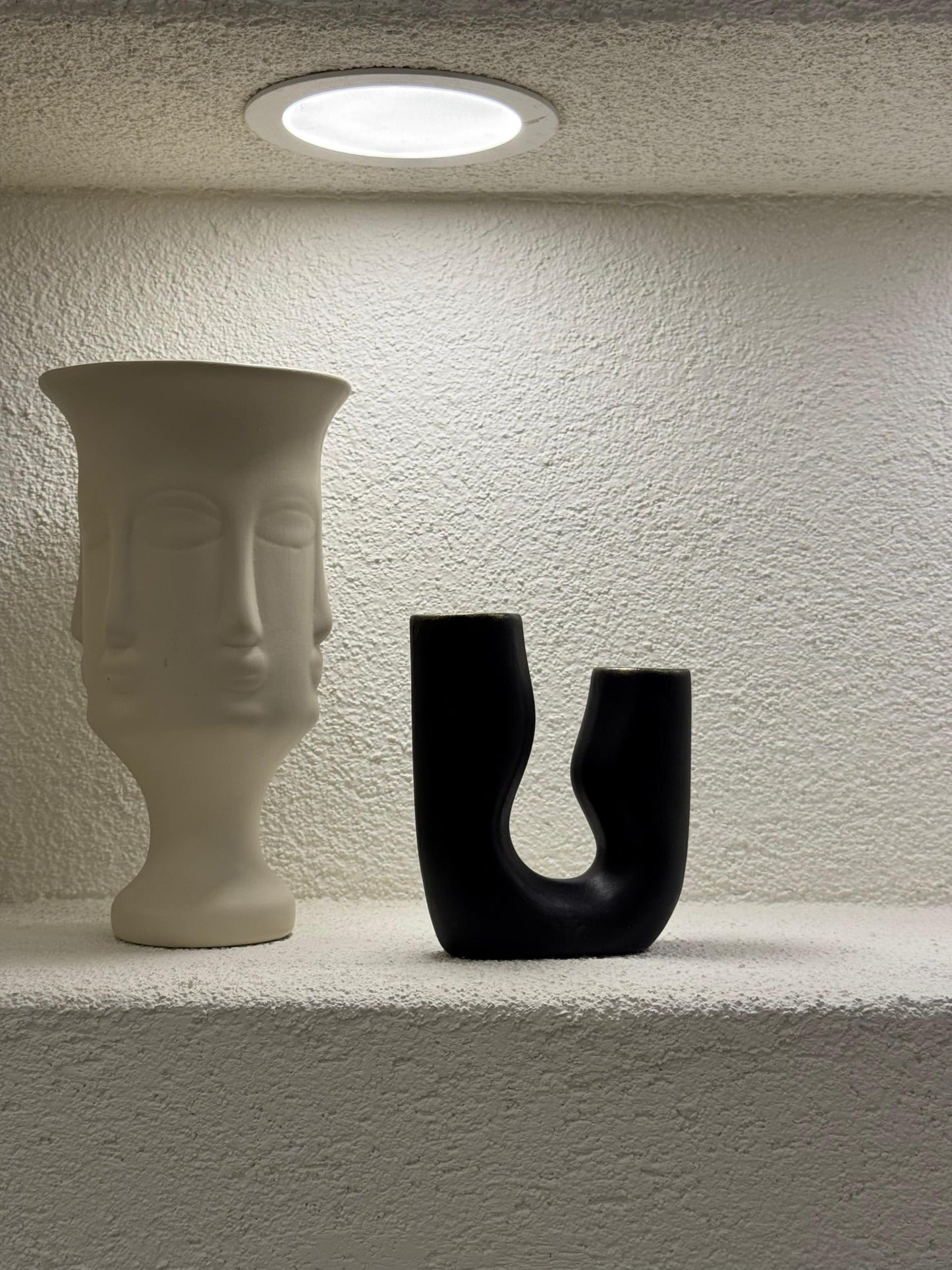 Modern Abstract Ceramic Candle Holder, Unique Candle Holder, Tabletop Candle Stand, Stylish Candle Holder Decor, Sculptural Candle Holder, Abstract Candle Holder, U Candle Holder