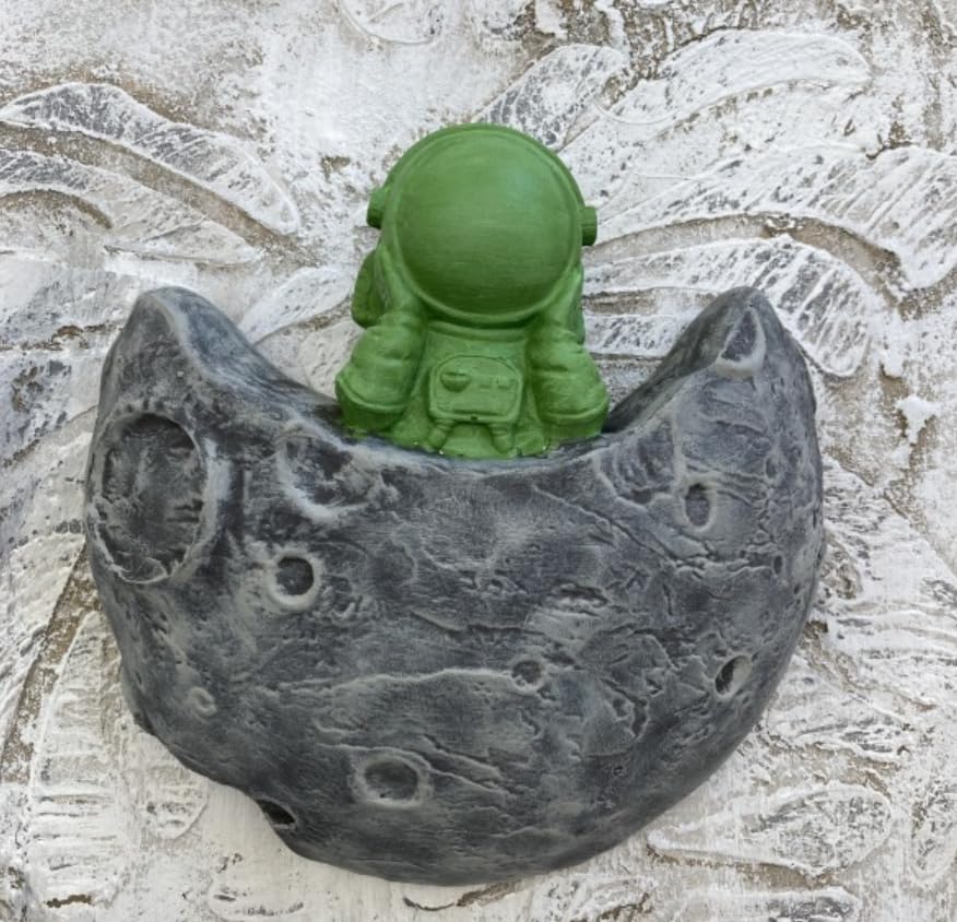 Astronaut Moon Sculpture, Astronaut Wall Decor, Modern Astronaut Wall Decor, Space Theme Decor, Space Gift Idea, Astronaut Figurines, Astronaut Wall Statue, Astronaut Moon Wall Decor