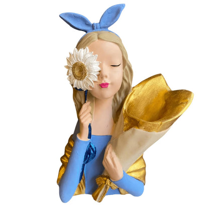 Elegant Girl Flower Vase, Romantic Gift Idea, Girl Flower Vase, Artistic Girl Sculpture, Romantic Floral Holder, Unique Flower Vase, Girl Flower Decor, Girl Flower Statue