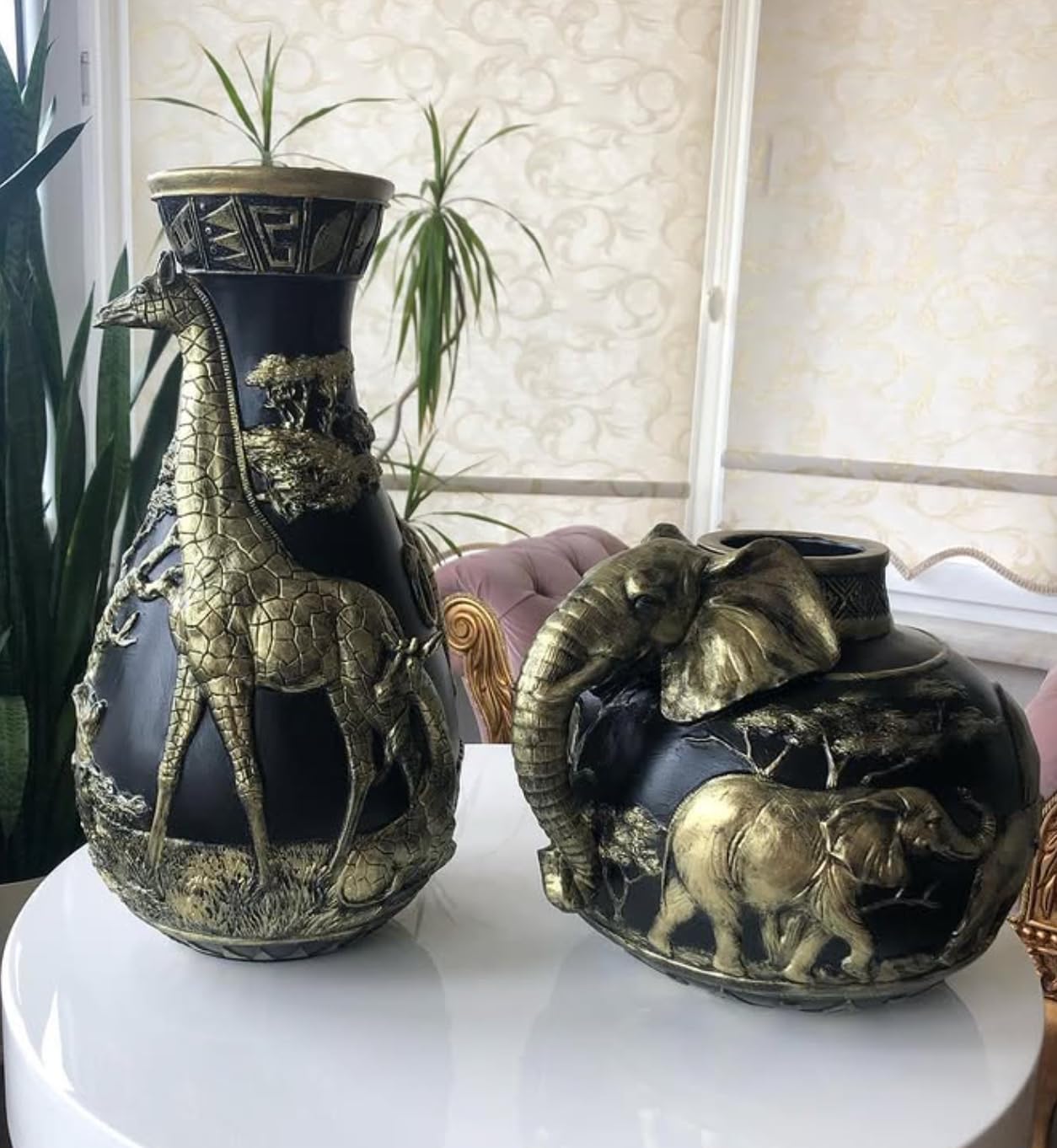 Elefantenvase, handgefertigtes Safari-Dekor, Wildlife Art Decor, Elefanten-Henkelvase, exotisches Wohndekor, Elefantenvase-Dekor, afrikanische Vase, Wildlife Vase