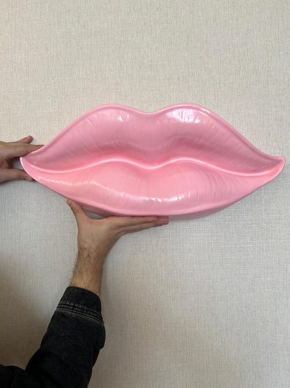 3D Large Lips Sculpture for Wall Decor, Kiss-shaped Wall Art, Modern Lips Wall Art, Lips Wall Decor, Kiss Wall Decor, 3D Large Lips Wall Decor,