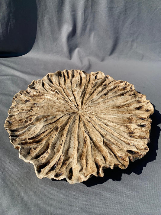 Textured Leaf Design Platter, Rustic Nature-Inspired Centerpiece Tray, Elegant Tabletop Decor, Leaf Design Platter, Decorative Table Tray