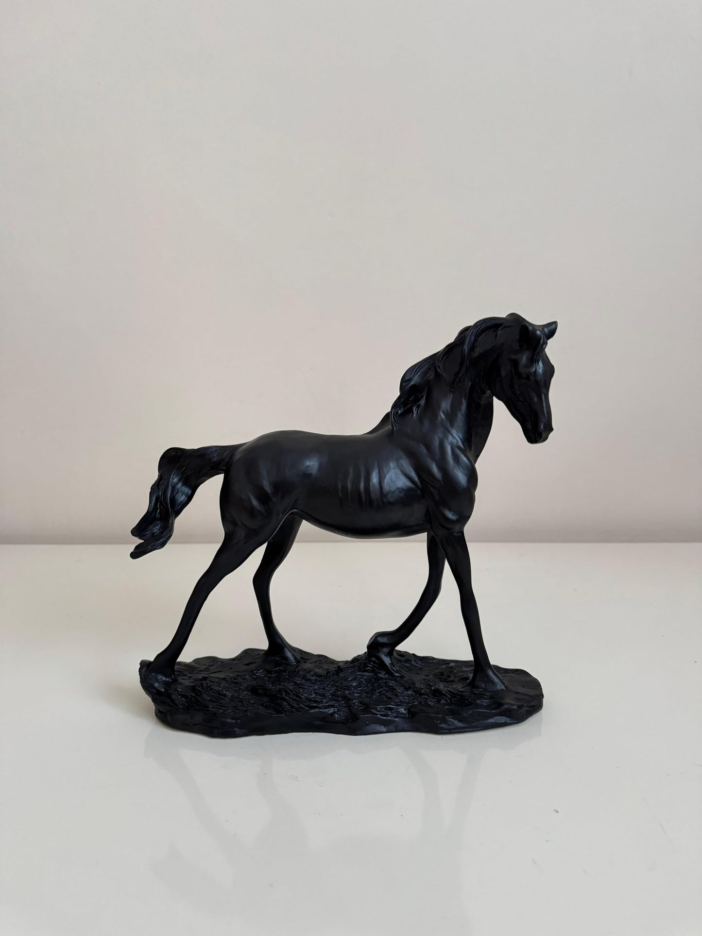 Handcrafted Horse Statue, Equestrian Art Sculpture, Luxury Horse Decor Figurine, Horse Ornament Collectible, Horse Sculpture, Horse Decor