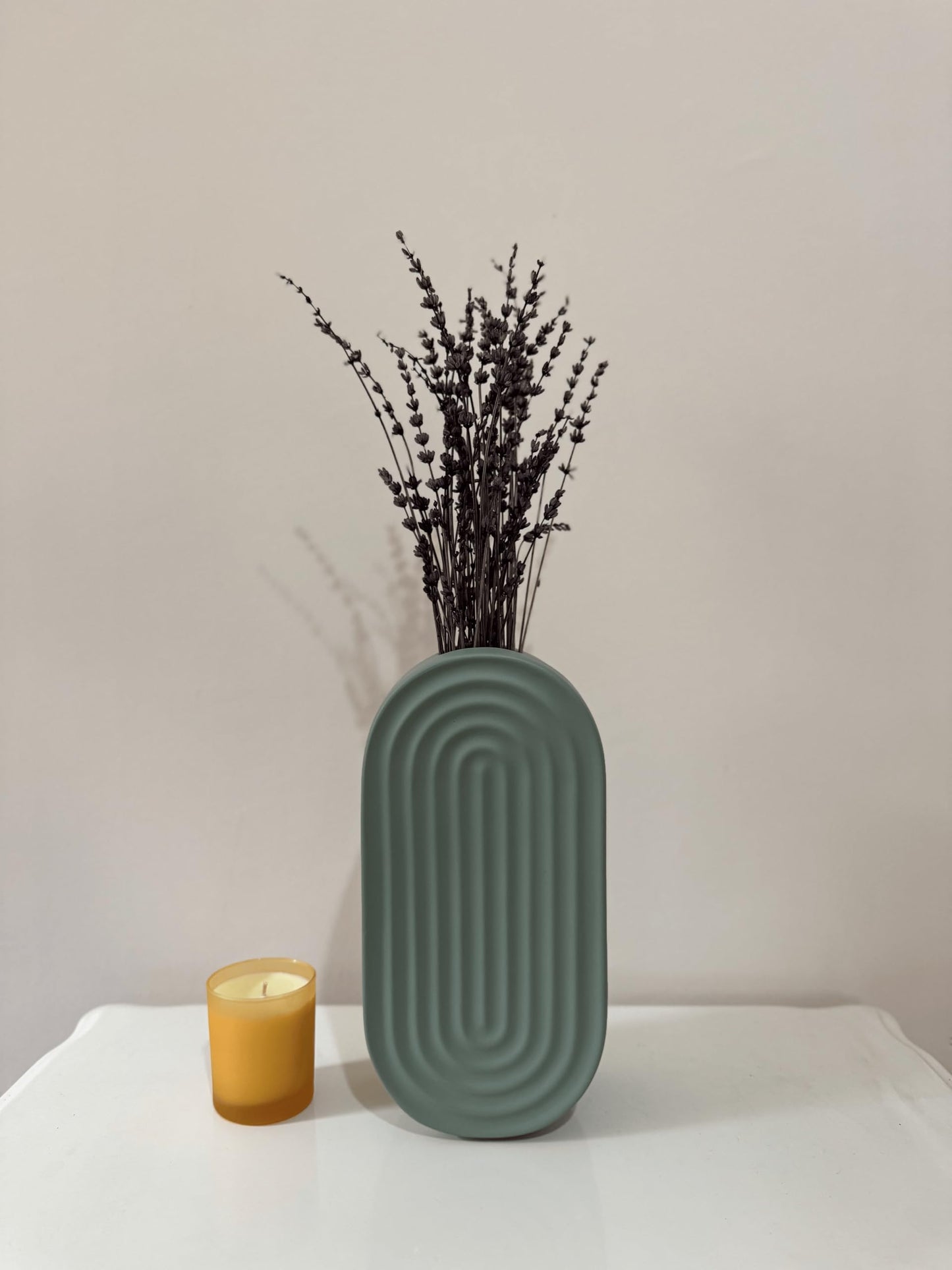 Ceramic Oval Ridged Vase, Decorative Oval-shaped Vase, Decorative Tabletop Vase, Modern Vase for Blooms, Scandinavian Style Vase, Oval Ridged Vase, Ridged Vase, Oval Vase
