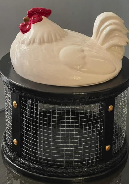 Farmhouse Chicken Egg Basket, Handmade Chicken Egg Holder Cage, Rooster Kitchen Decor, Chicken Wire Egg Storage, Hen Egg Holder