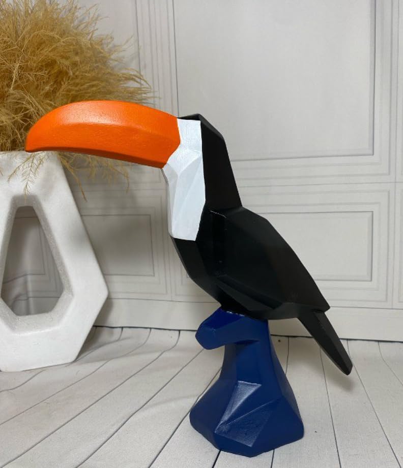 Geometric Toucan Bird Statue, Cubic Toucan Bird Statue, Toucan Bird Statue, Toucan Statue, Modern Toucan Bird Statue, Toucan Bird Sculpture