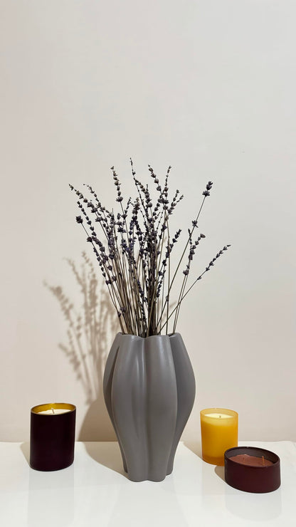 Vaso in ceramica curvo, vaso decorativo da tavolo, vaso scandinavo astratto, vaso minimalista moderno, vaso da tavolo, vaso in ceramica, vaso curvo, vaso minimalista, vaso per fiori