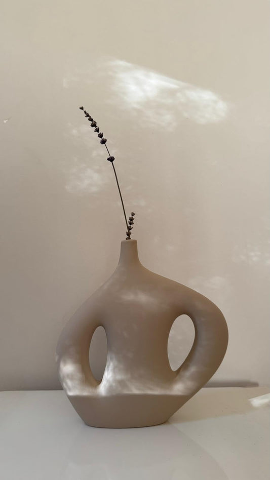 Large Ceramic Handle Vase, Hand-Painted Ceramic Decor, Minimalist Vase, Handmade Vase, Decorative Gift, Boho Style Vase, Ceramic Handle Vase (Handle Vase)