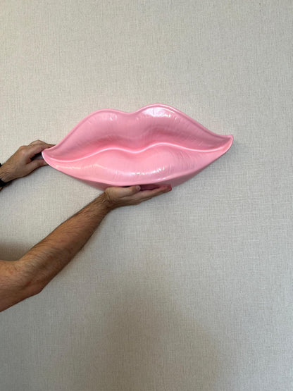 3D Large Lips Sculpture for Wall Decor, Kiss-shaped Wall Art, Modern Lips Wall Art, Lips Wall Decor, Kiss Wall Decor, 3D Large Lips Wall Decor,