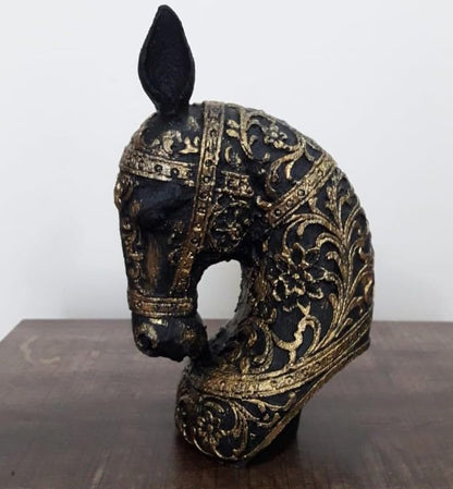 Ornate Horse Head Sculpture, Elegant Horse Figurine, Decorative Horse Head, Polyester Horse Decor, Horse Lover Gift, Modern Horse Bust, Horse Head Decor, Horse Head Statue