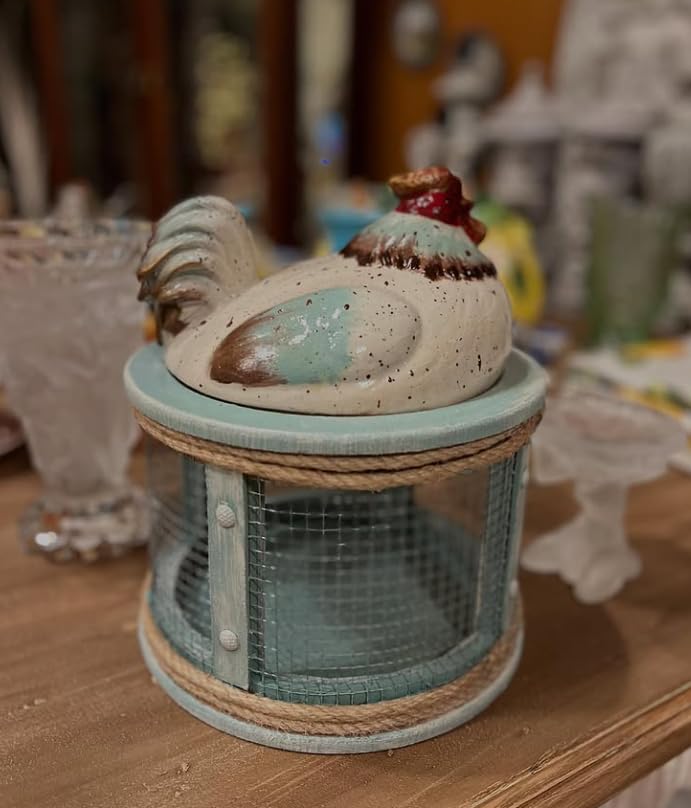 Farmhouse Chicken Egg Basket, Handmade Chicken Egg Holder Cage, Rooster Kitchen Decor, Chicken Wire Egg Storage, Hen Egg Holder