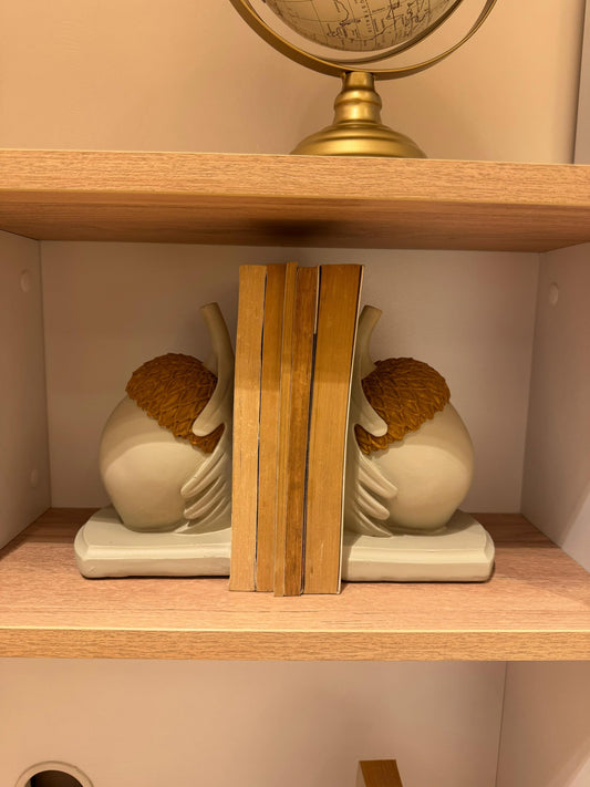 Rustic Acorn Bookends, Nature-Inspired Book Stoppers, Oak Leaf Bookend Set, Woodland Home Decor, Acorn Bookends Set, Oak Leaf Bookends, Acorn Bookshelf, Oak Leaf Bookshelf