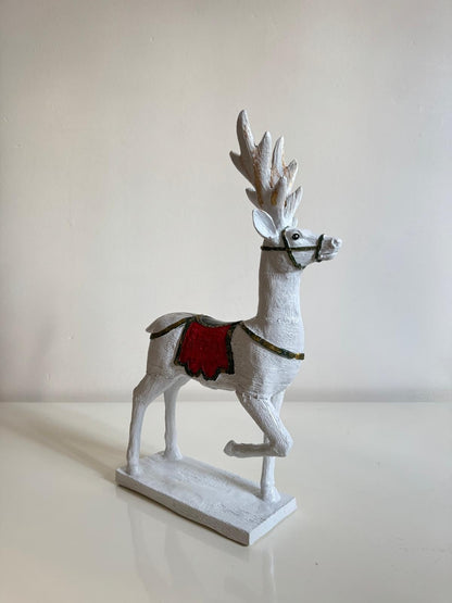 Christmas Reindeer Sculpture, Reindeer Decor, Christmas Figurine, Holiday Decoration, Christmas Gift, Festive Home Decor, Reindeer Decor, Reindeer Sculpture, Reindeer Statue