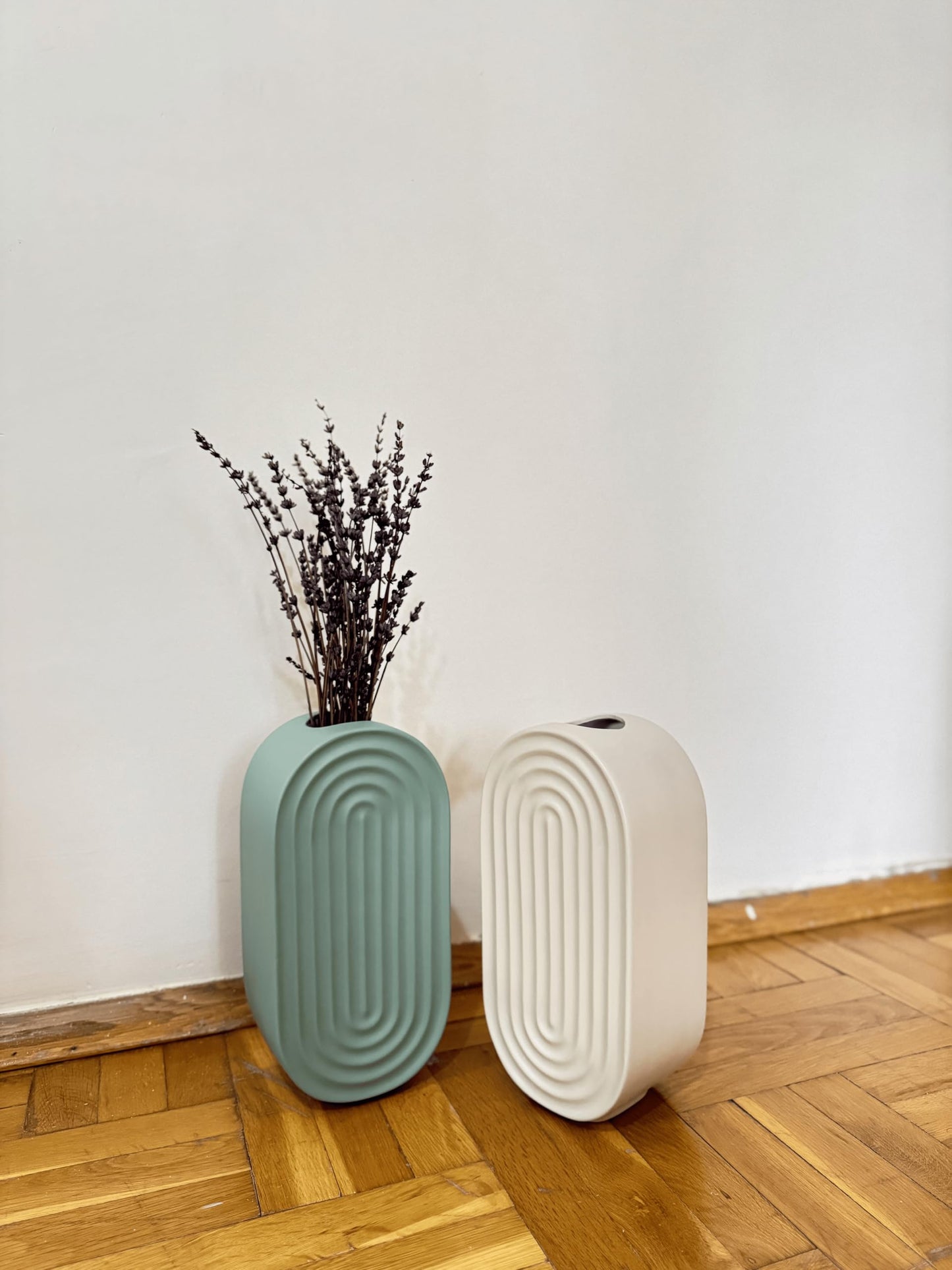 Ceramic Oval Ridged Vase, Decorative Oval-shaped Vase, Decorative Tabletop Vase, Modern Vase for Blooms, Scandinavian Style Vase, Oval Ridged Vase, Ridged Vase, Oval Vase