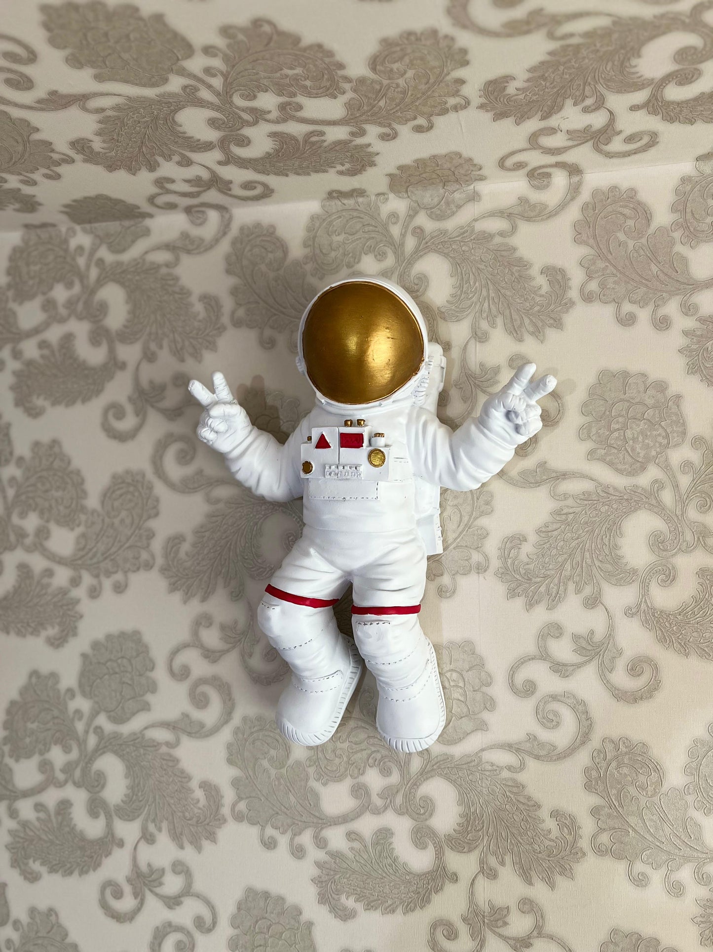 Astronaut Wall Sculpture, Space-themed Wall Decor, Astronaut Decor For Walls, Space Explorer Decorative Figurine, Astronaut Wall Figurine, Astronaut Wall Decor
