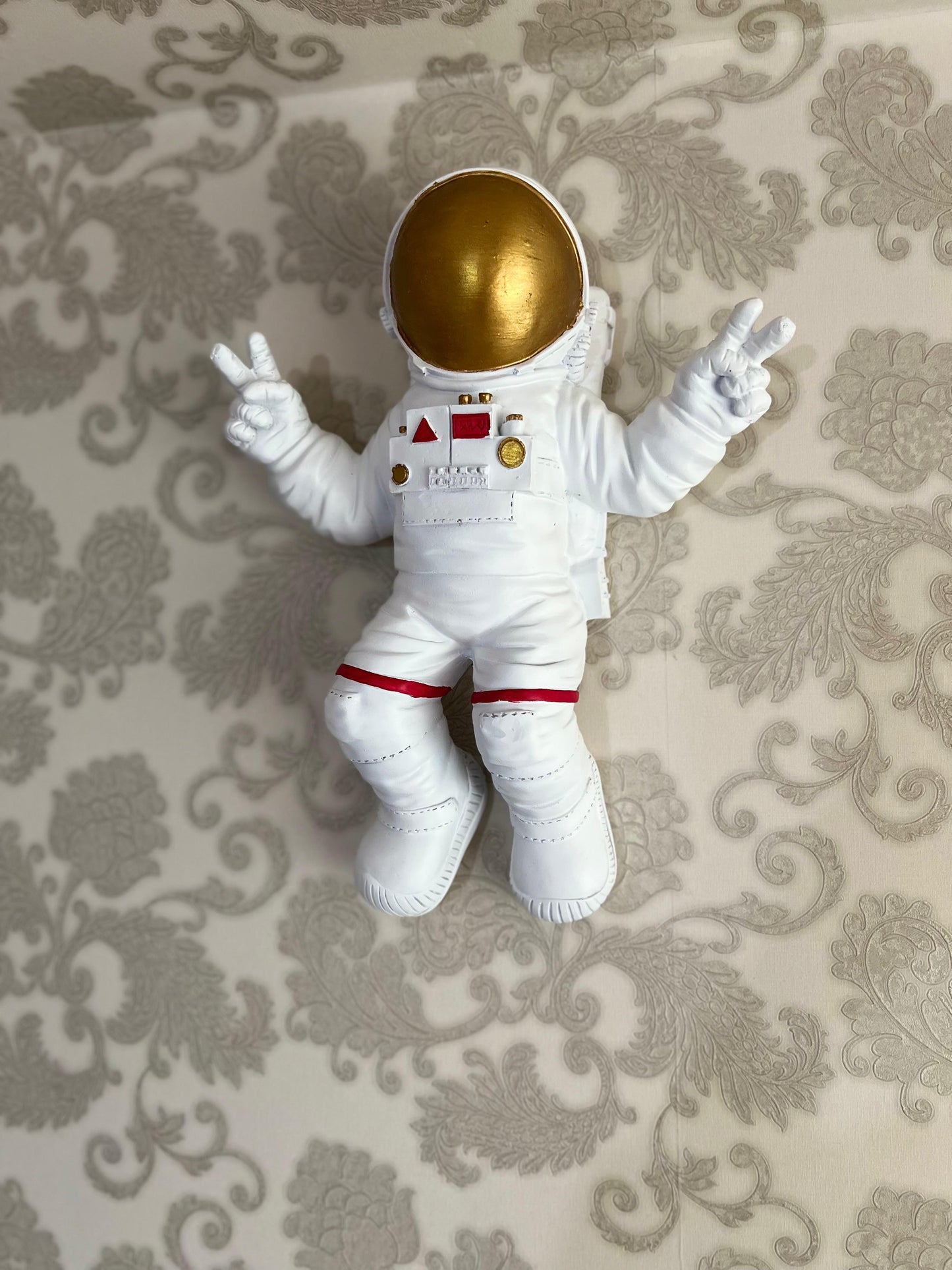 Astronaut Wall Sculpture, Space-themed Wall Decor, Astronaut Decor For Walls, Space Explorer Decorative Figurine, Astronaut Wall Figurine, Astronaut Wall Decor