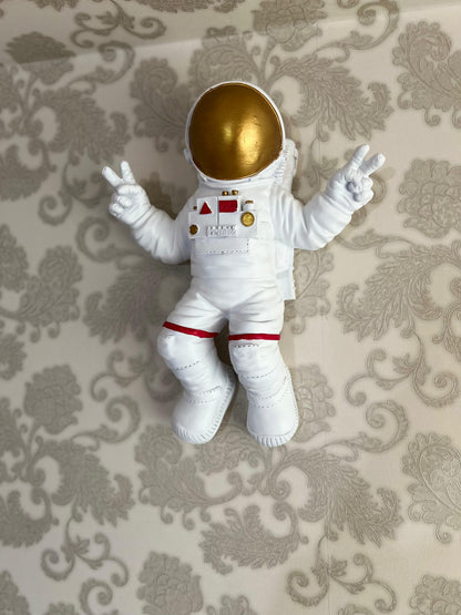 Astronaut Wall Sculpture, Space-themed Wall Decor, Astronaut Decor For Walls, Space Explorer Decorative Figurine, Astronaut Wall Figurine, Astronaut Wall Decor