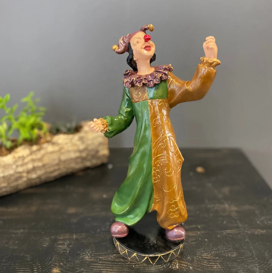 Colorful Clown Statue, Whimsical Clown Sculpture, Artistic Clown Decor Statue, Retro Clown Statue, Handcrafted Clown Sculpture