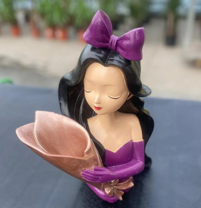 Handmade Girl Holding Flowers Decor, Handmade Girl Statue with Flower Bouquet Decor, Handmade Girl Statue, Handmade Girl Statue, Girl Decor