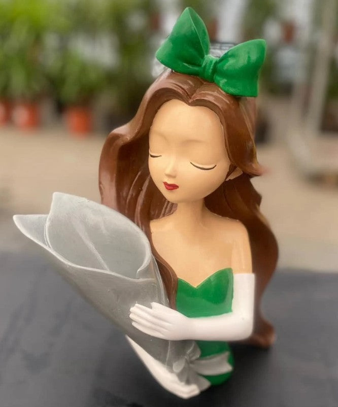 Handmade Girl Holding Flowers Decor, Handmade Girl Statue with Flower Bouquet Decor, Handmade Girl Statue, Handmade Girl Statue, Girl Decor