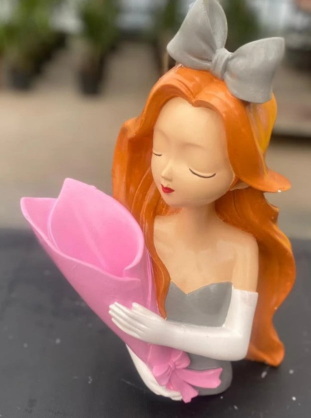 Handmade Girl Holding Flowers Decor, Handmade Girl Statue with Flower Bouquet Decor, Handmade Girl Statue, Handmade Girl Statue, Girl Decor
