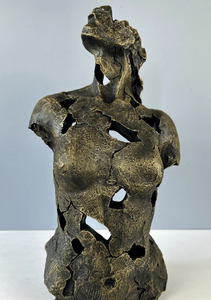 Handmade Abstract Female Statue, Modern Art Sculpture, Handmade Female Torso Decor, Handmade Female Torso Statue, Abstract Torso Statue