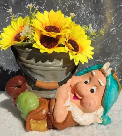 Garden Gnome Flower Pot, Garden Gnome Planter, Gnome Garden Pot, Gnome Planter Statue, Decorative Garden Gnome Pot, Garden Dwarf Flower Pot