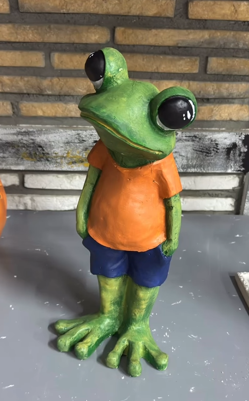 Polyester Frog Garden Statue, Unique Frog Garden Statue, Frog Yard Sculpture , Standing Frog Figurine, Funny Frog Garden Statue, Frog Statue