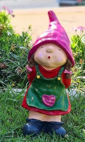 Little Girl Garden Gnome Statue, Girl Gnome Sculpture for Garden Decor, Handcrafted Little Girl Gnome Statue, Outdoor Garden Gnome Statue