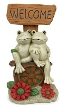 Welcome Frog Decor, Frog Statue with Welcome Sign, Polyester Garden Sculpture