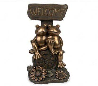 Welcome Frog Decor, Frog Statue with Welcome Sign, Polyester Garden Sculpture