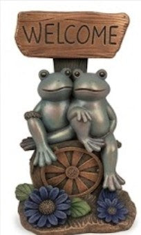 Welcome Frog Decor, Frog Statue with Welcome Sign, Polyester Garden Sculpture