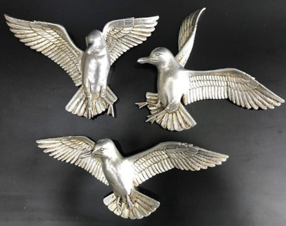 Flying Bird Wall Decor Set, Wall Mounted Bird Sculpture Trio, Set of 3 Bird Wall Hangings, Polyester Bird Wall Art Set, Bird Trio Wall Decor