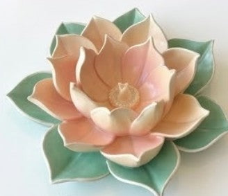 Scultura di loto, Decorazione di fiori di loto, Decorazione floreale per la casa, Scultura di fiori di loto, Statua di fiori di loto, Statua di loto, Statuina di fiori di loto, Oggetti di fiori di loto