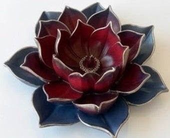 Scultura di loto, Decorazione di fiori di loto, Decorazione floreale per la casa, Scultura di fiori di loto, Statua di fiori di loto, Statua di loto, Statuina di fiori di loto, Oggetti di fiori di loto