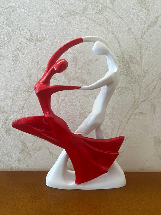 Dancing Couple Statue, Abstract Sculpture, Abstract Couple Figurine, Modern Love Decor, Romantic Gift for Couples, Love Art Decor, Couple Sculpture, Couple Statue