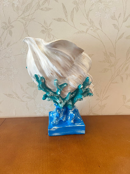 Seashell Vase with Coral Base, Seashell Flower Vase, Seashell Vase, Modern Coastal Shell Vase, Ocean Home Decor, Nautical Decor, Ocean Vase