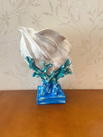 Seashell Vase with Coral Base, Seashell Flower Vase, Seashell Vase, Modern Coastal Shell Vase, Ocean Home Decor, Nautical Decor, Ocean Vase