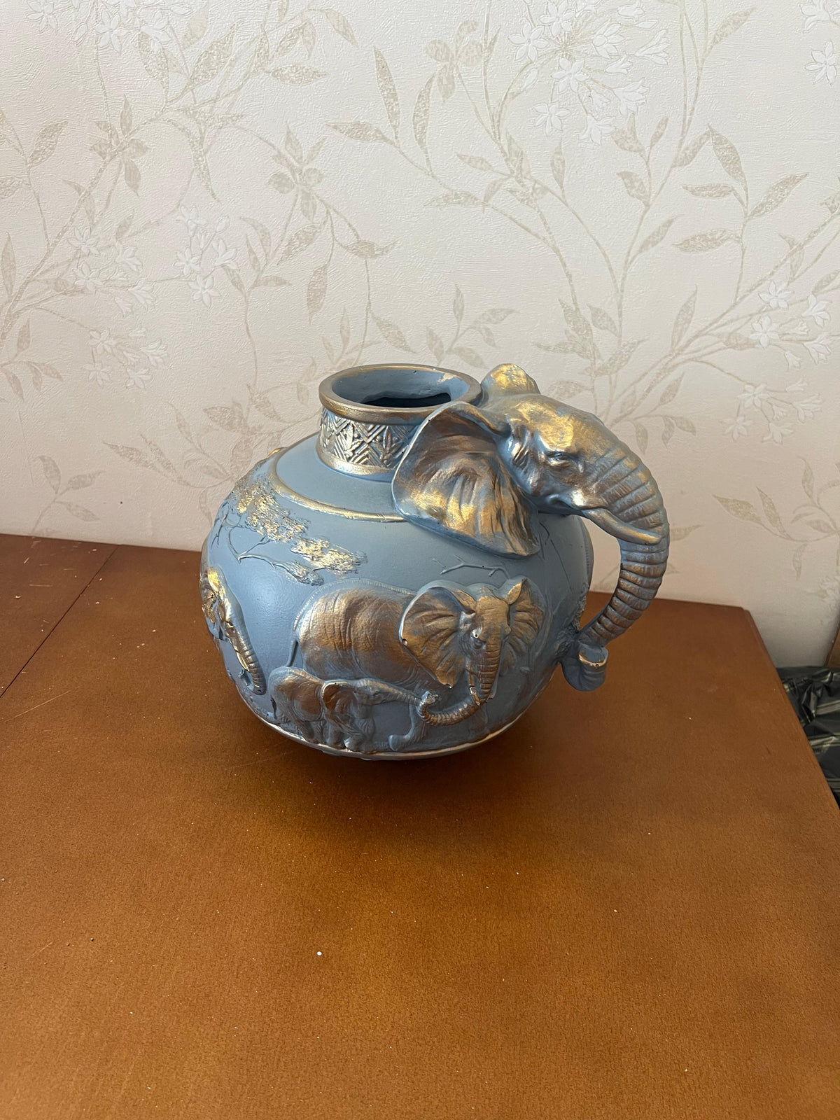 Elephant Vase, Handcrafted Safari Decor, Wildlife Art Decor, Elephant Handle Vase, Exotic Home Decor, Elephant Vase Decor, African Vase, Wildlife Vase