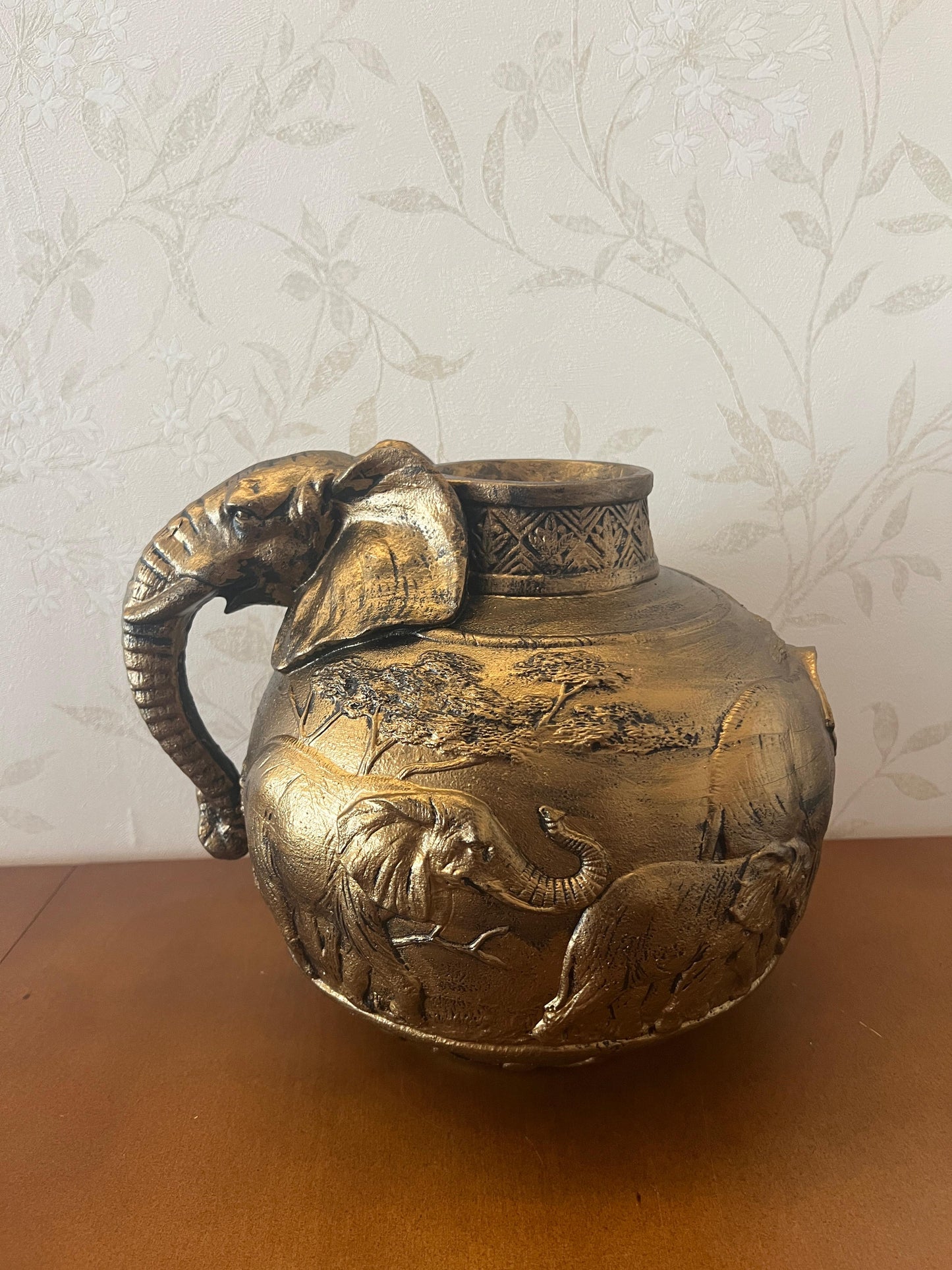 Elephant Vase, Handcrafted Safari Decor, Wildlife Art Decor, Elephant Handle Vase, Exotic Home Decor, Elephant Vase Decor, African Vase, Wildlife Vase