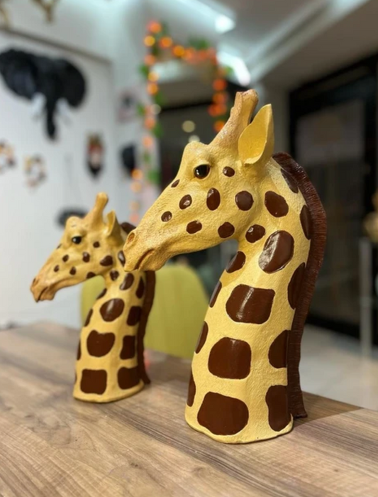 Giraffe Head Statue Set, Handcrafted Giraffe Sculptures, Safari Style Giraffe Head Statue, Decorative Giraffe Head Statues Set