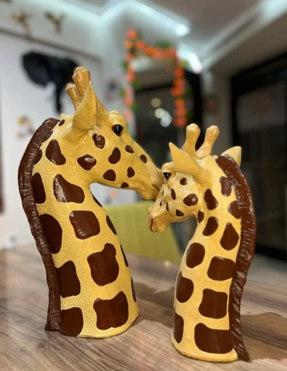 Giraffe Head Statue Set, Handcrafted Giraffe Sculptures, Safari Style Giraffe Head Statue, Decorative Giraffe Head Statues Set