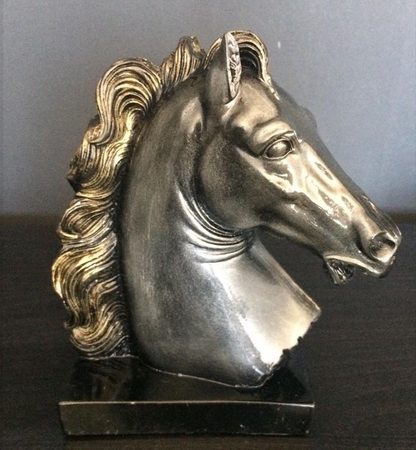 Horse Head Sculpture, Shelf Decoration Idea, Equestrian Home Decor, Handcrafted Equestrian Horse Statue, Horse Bust Ornament