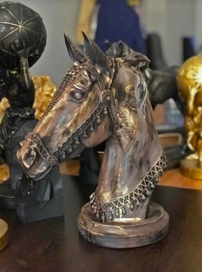 Horse Head Statue, Elegant Horse Sculpture, Realistic Horse Head Statue, Equestrian Style Horse Bust, Majestic Horse Decor, Horse Head Decor