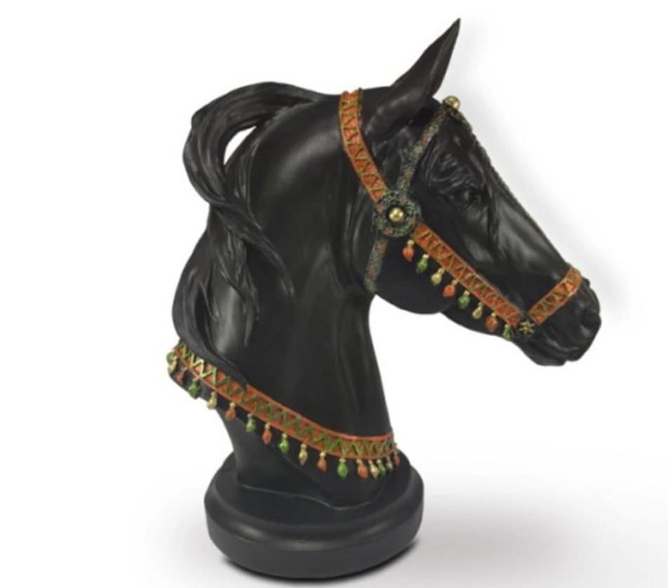 Horse Head Statue, Elegant Horse Sculpture, Realistic Horse Head Statue, Equestrian Style Horse Bust, Majestic Horse Decor, Horse Head Decor