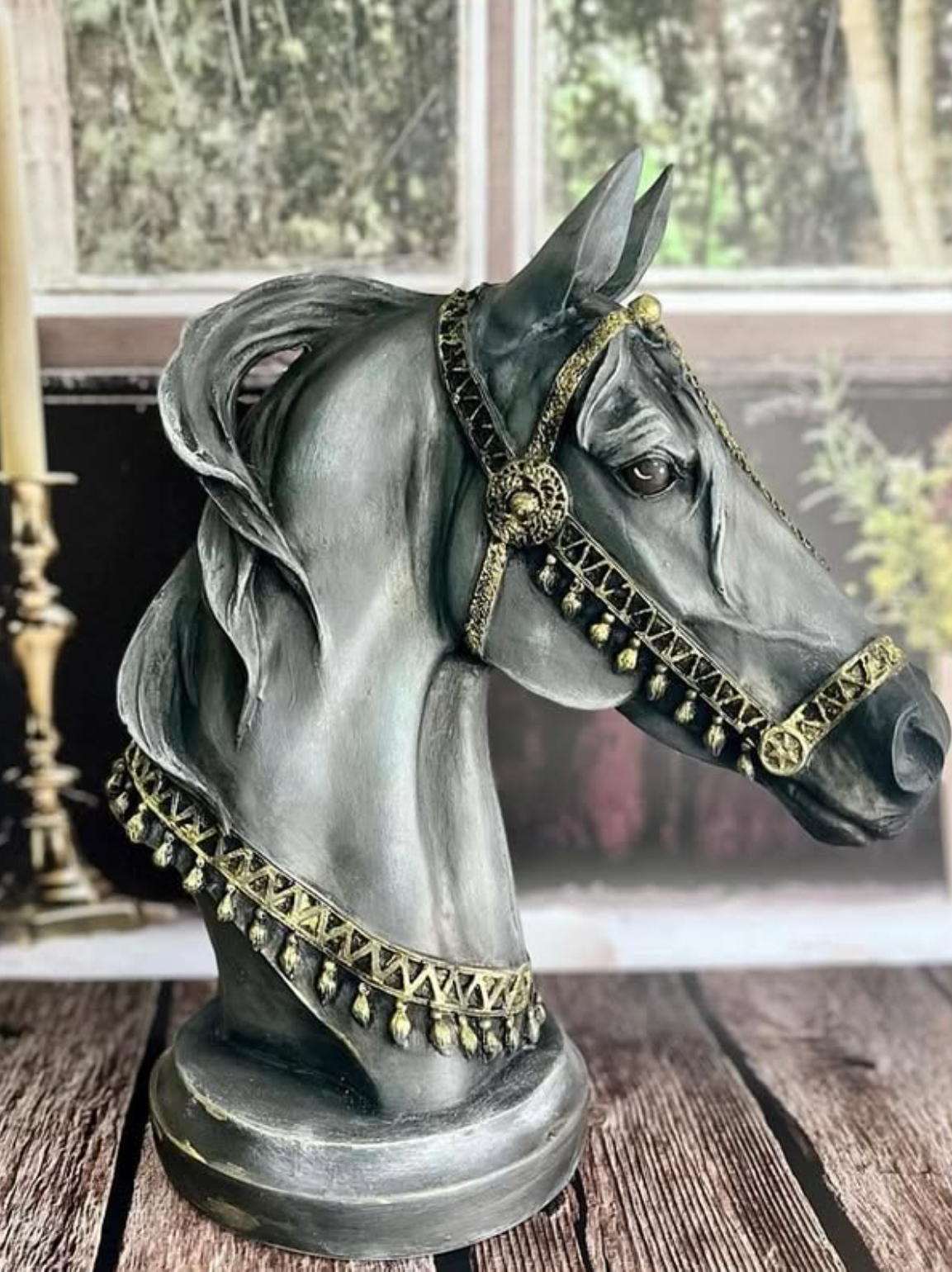 Horse Head Statue, Elegant Horse Sculpture, Realistic Horse Head Statue, Equestrian Style Horse Bust, Majestic Horse Decor, Horse Head Decor