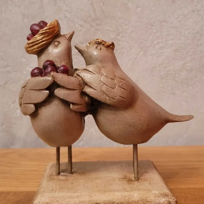 Romantic Bird Couple Sculpture, Lovebirds Statue for Home Decor, Polyester Bird Sculpture, Bird Couple Statue, Lovebird Couple Statue