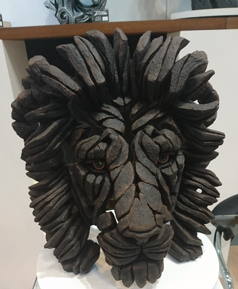 Handcrafted Lion Head Sculpture, Lion Head Sculpture, Jungle King Lion Sculpture, Hand Painted Lion Head Sculpture, Handmade Lion Sculpture